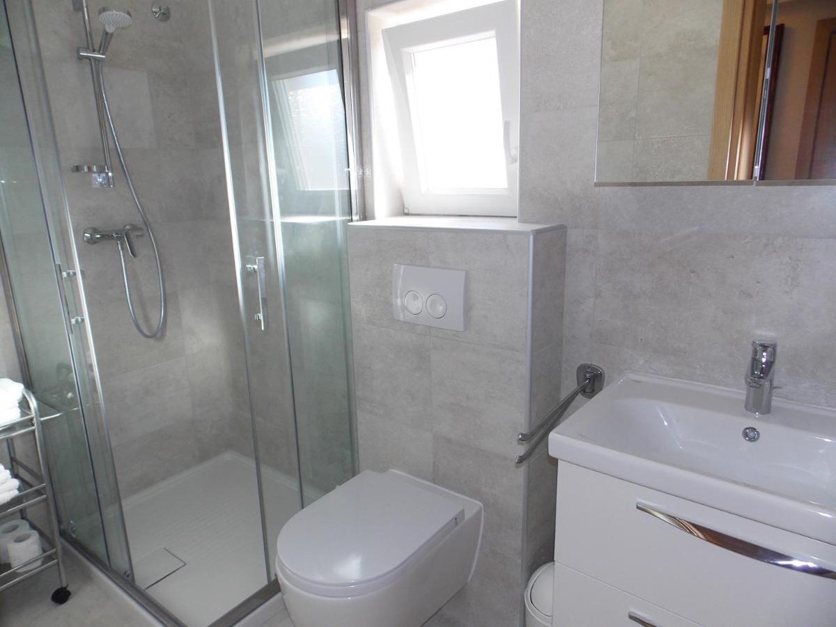 Apartments Miro คอร์นิช ภายนอก รูปภาพ